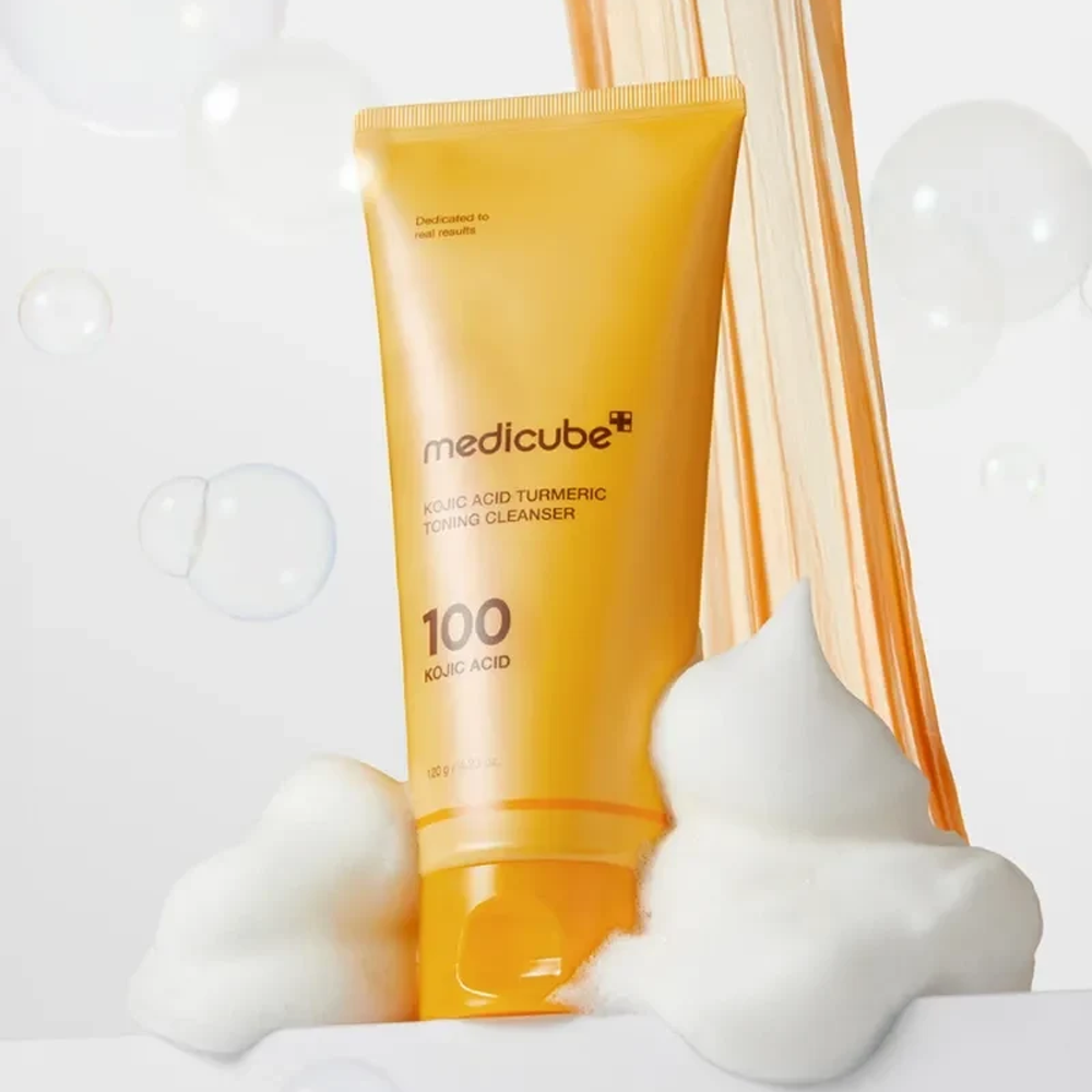 MEDICUBE Kojic Acid Turmeric Toning Cleanser 120g